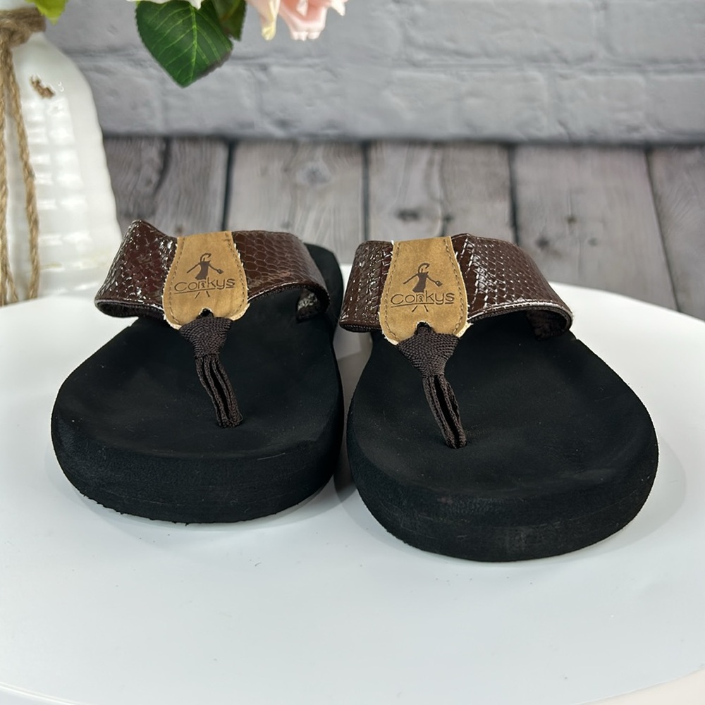 CORKYS ROYAL Brown Thong Slip On Soft Flip Flop Sandals - Picture 6 of 17